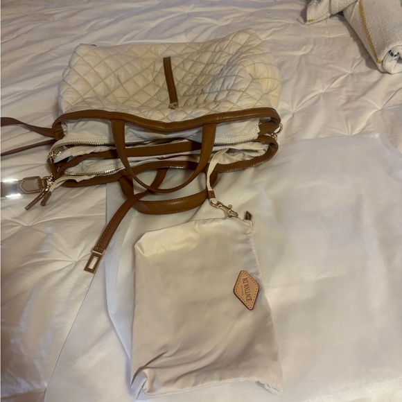 MZ Wallace 2 zip compartment with extra ouch crossbody or shoulder bag. - Picture 7 of 12